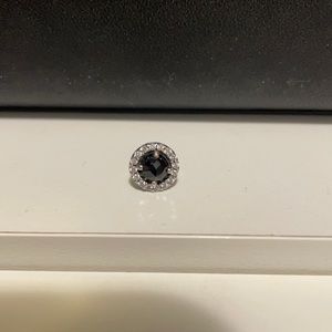 One Pandora earring!